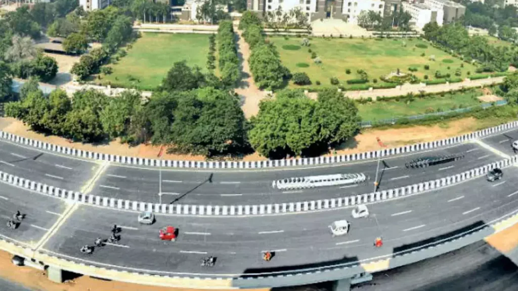 Land prices in Ahmedabad's SG highway. 